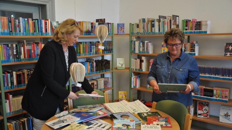 Heike Scholz Petra Jarchow Bibliothek Lübz