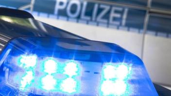 Bei Dömitz registrierte die Polizei einen Unfall mit einem Quad, bei dem der Fahrer schwer verletzt wurde.