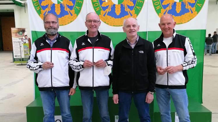 SSG Wittlage Team bei Landesmeisterschaft Hans Pagalys, Günter Petschull, Hans-Dieter Asbrock, Christian Voss.
