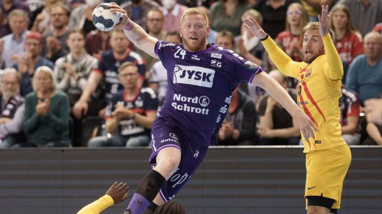 Transfergerüchte um Jim Gottfridsson (li.) beschäftigen weiterhin die Handball-Szene.