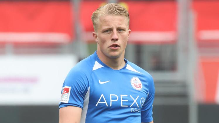 Theo Martens feierte am vorletzten Spieltag in Ingolstadt sein Profidebüt für den FC Hansa.