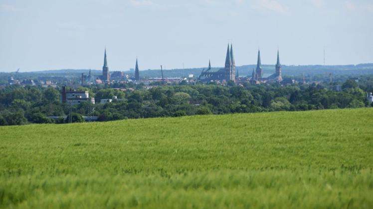 Immer mehr Gläubige bleiben den Kirchen fern. In den Lübecker Altstadtgemeinden soll nun gegengesteuert werden.