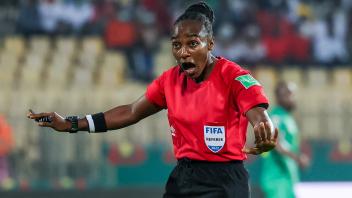 YAOUNDE, CAMEROON - JANUARY 18: Women referee Salima Mukansanga during the 2021 Africa Cup of Nations group B match bet