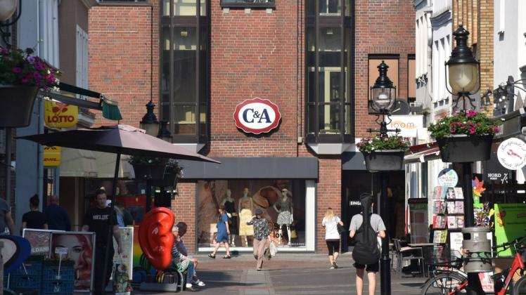 C&A wird seine Filiale in der Oldesloer Innenstadt entgegen anderslautender Gerüchte nicht schließen.