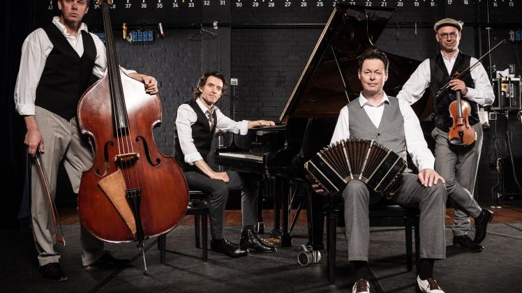 Sie befeuern das Piesberger Gesellschaftshaus: Tango-Legende Carel Kraayenhoff und sein Quartett