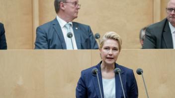 1021. Bundesratsitzung in Berlin Aktuell, 20.05.2022, Berlin, Ministerpraesidentin Manuela Schwesig (SPD) von Mecklenbu