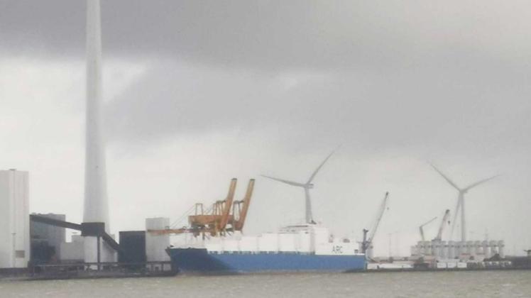 Nur ein Vorbote: Im April landete das Transportschiff "Arc" US-Truppenfahrzeuge in Esbjerg an.