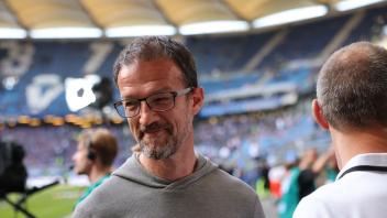 Hertha-Manager Fredi Bobic sucht einen neuen Trainer. Foto: Christian Charisius/dpa