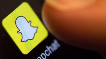 ARCHIV - Das Icon von Snapchat auf einem Smartphone. Foto: Patrick Seeger/dpa