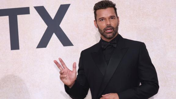 Popsänger Ricky Martin war Gast bei der Aids-Gala in Cannes. Foto: Vianney Le Caer/Invision/AP/dpa Popsänger Ricky Martin war Gast bei der Aids-Gala in Cannes. Foto: Vianney Le Caer/Invision/AP/dpa