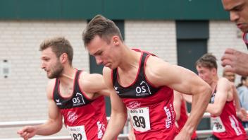 Fabian Dammermann und Florian Kroll von der LG Osnabrück - hier über 100 Meter Konkurrenten in Melle