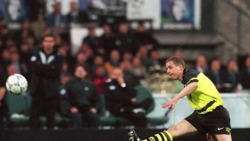 ARCHIV - Der Dortmunder Lars Ricken traf 1997 beim Champions-League-Sieg des BVB. Foto: picture alliance / dpa