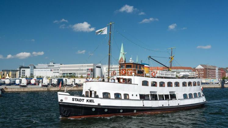 Das Fahrgastschiff MS Kiel