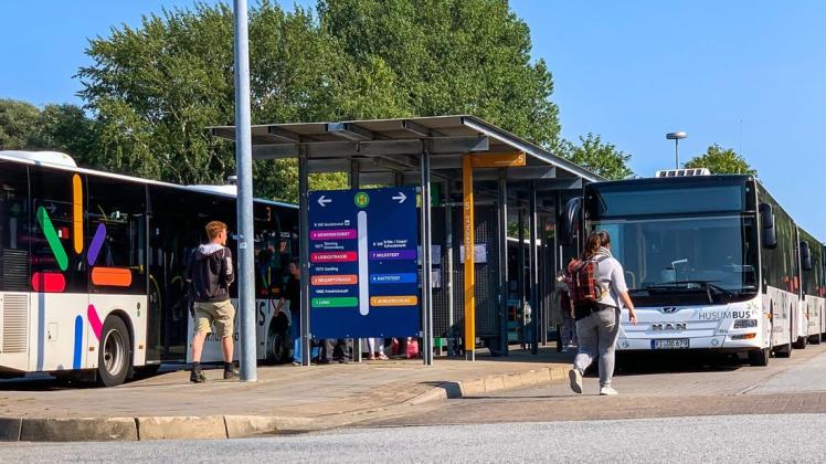 Die Busse der HusumBus-Linie 7 müssen in den ersten beiden Juni-Wochen Umleitungen fahren.