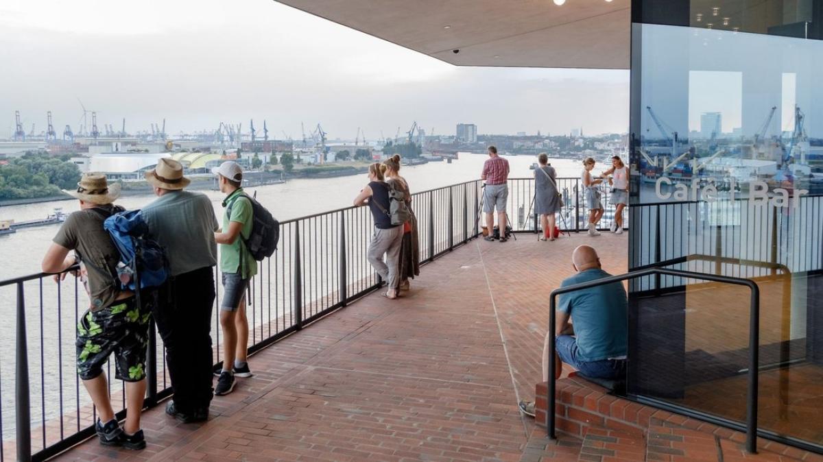 Kostet die ElbphilharmoniePlaza bald Eintritt?