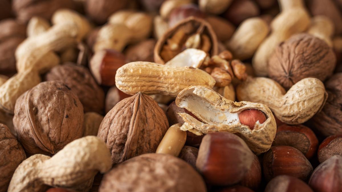 Die Erdnuss Hülsenfrucht oder doch eine Nuss? SVZ