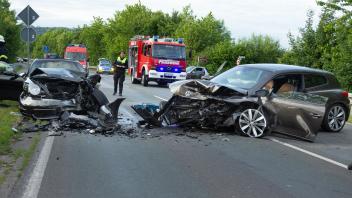 Verkehrsunfall schwer - Nachtigallenstrasse Melle - 30.05.2022
