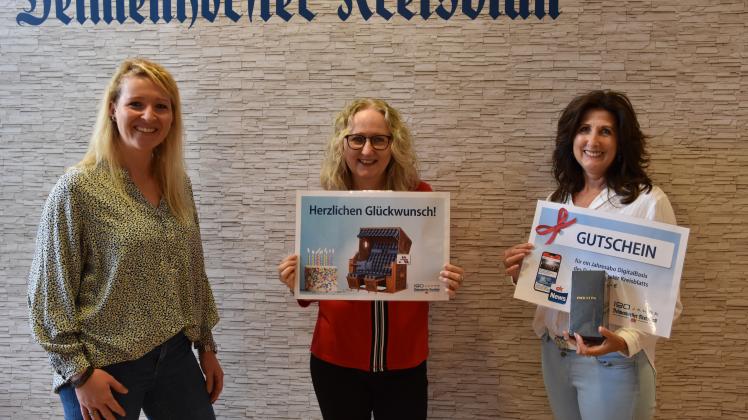 Haben jeden Grund zur Freude: Stephanie Kowitz (dk-Vertriebsleiterin, von links), Susanne Mehner und Ute Janssen.