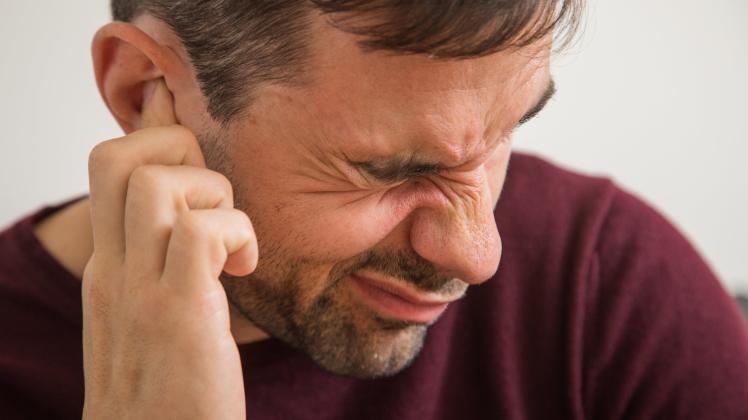 Lärm und Stress vermeiden: Wann Sie mit Hörsturz zum Arzt sollten