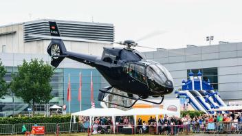 Das Sommerfest von oben anschauen: Das ist am Sonntag am FMO per Hubschrauberrundflug möglich.