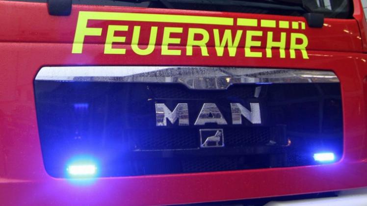 Die Feuerwehr musste am frühen Montagmorgen einen brennenden Schuppen an der Friederikenstraße löschen. 