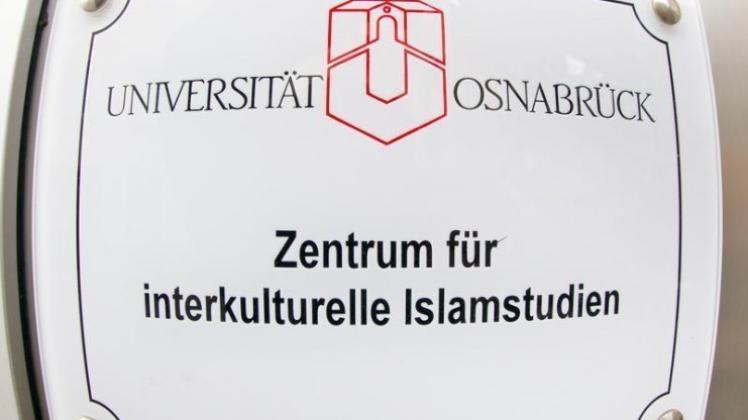 Das Institut nimmt seinen Betrieb zum Wintersemester 2012 auf. 