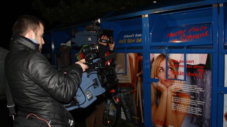 In diesem Container in Haren suchte die 60-Jährige offensichtlich nach Kleidung. Fotos: Hille/ev1.tv