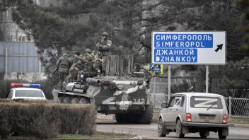 Ukraine-Konflikt - russische Truppen in Armjansk