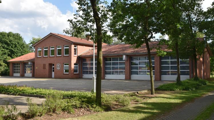 Das Feuerwehrhaus im Ortsteil Wietmarschen am Schoolpatt 7 soll in den nächsten Jahren erweitert werden.