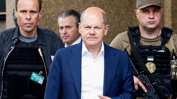 Ukraine-Krieg - Bundeskanzler Scholz in der Ukraine