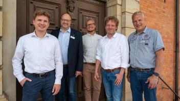 Federführend beim Projekt „Inklusiv ins Glück“ (v.l.): Florian Kreker, Rolf Apfeld, Bruno Marschner, Thorsten Sielk und Andreas Glatte. 