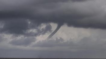 Windhose vor Büsum