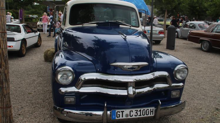 Ein Hingucker beim Oldtimertag in Bad Iburg war der 1954er Chevrolet Pickup Thriftmaster Pick Up.                                                      