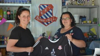 Teamarbeit: Für den LSV Zernin würden Carolin Teifel (l.) und Vorsitzende Nadine Termer wohl auch ihr letztes Hemd geben, wenn es darum geht, den Verein am Leben zu halten.