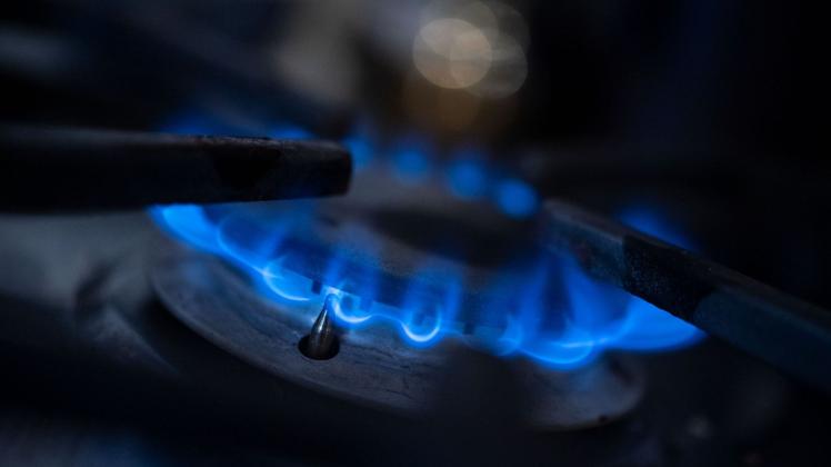 ARCHIV - Rund die Hälfte der deutschen Haushalte nutzt Erdgas, um den Wärmebedarf zu decken. Viele auch zum Kochen. Foto: Marijan Murat/dpa