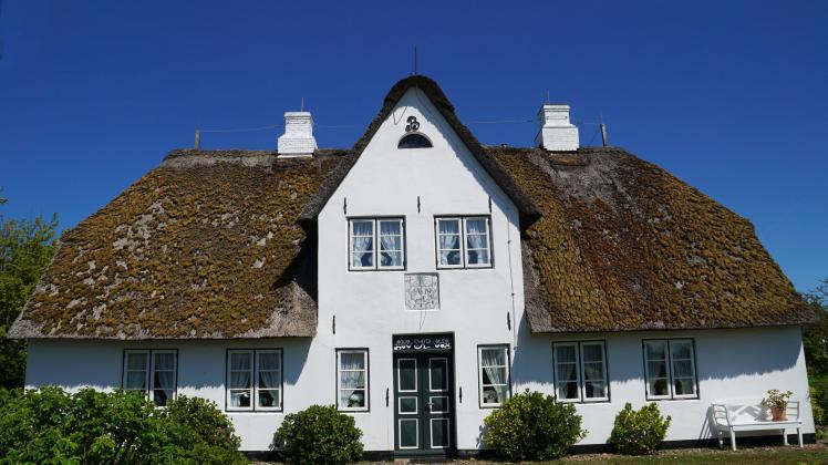 Reetdachhaus auf Sylt *** Thatched house on Sylt 1000004996