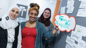 OS: Warum junge muslimische Frauen andere Muslime in Osnabrück über den Klimawandel aufklären / Projekt "Green Hijab Denkfabrik"; #neolocal 