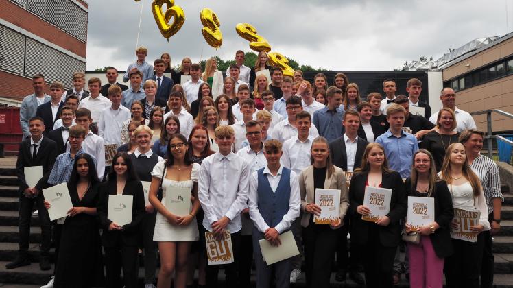 Der Abschlussjahrgang 2022 hat mit Topleistungen der Realschule Bad Iburg alle Ehre gemacht.