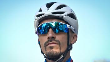 ARCHIV - Julian Alaphilippe wurde nicht für die Tour de France nominiert. Foto: Eric Lalmand/BELGA/dpa/Archivbild