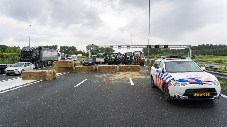 Bauernprotest auf Autobahn in den Niederlanden