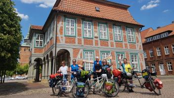 Die Teilnehmer der Mut-Tour 2022 machten auch in Boizenburg halt.