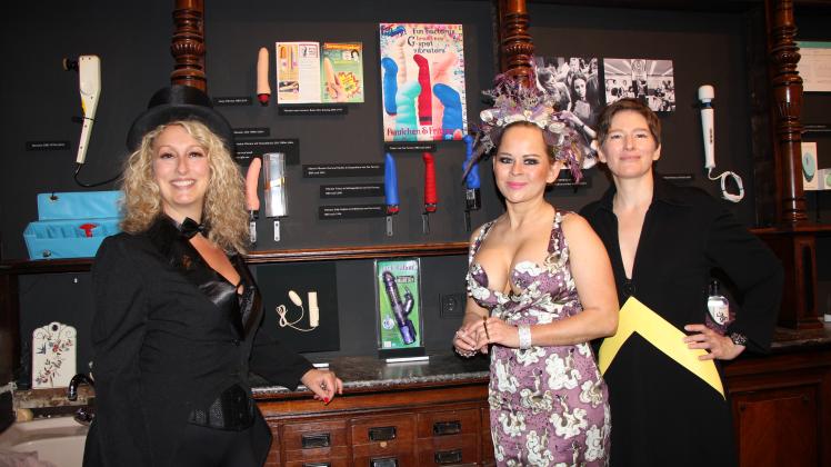 Nadine Beck_Anna Genger_Bianca Müllner_Foto_DagmarGehm.JPG
