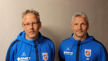 Wollen den Friedrichsberger Fußball weiterentwickeln: Henning Stüber (l.) und Chefcoach Marco Woting.