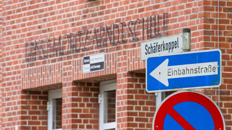 Der Straßenname wird auch der neue Schulname: Die Ernst-Moritz-Arndt-Schule ist bald Geschichte. 