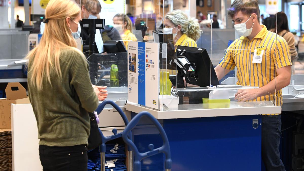 Arbeiten-beim-schwedischen-M-belgiganten-Das-verdient-man-bei-Ikea