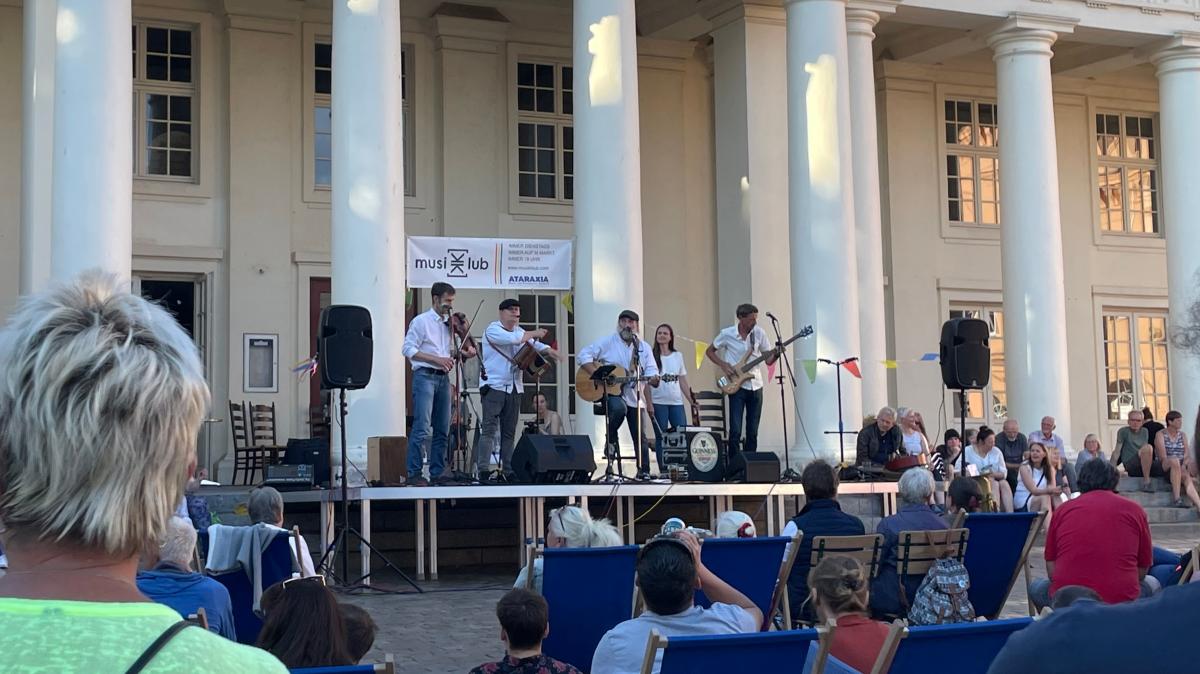Konzerte in Schwerin: Markt wird zur Bühne für Bands aus ganz MV | SVZ