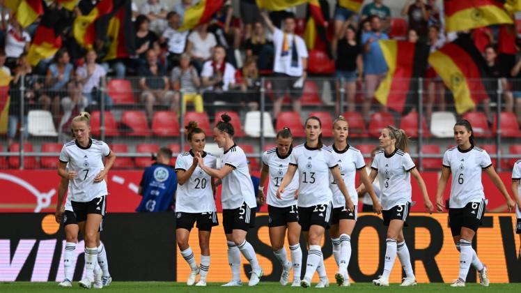 Die deutsche Nationalmannschaft hofft auf den nächsten EM-Titel. Foto: Hendrik Schmidt/dpa
