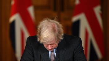 Der Druck auf den britischen Premierminister Boris Johnson ist zu groß geworden – er legt sein Amt als Parteichef nieder.