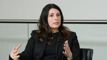 ARCHIV - Die 47-jährige Daniela Cavallo steht seit April 2021 an der Spitze des Gesamt- und Konzernbetriebsrats von Volkswagen. Foto: Swen Pförtner/dpa