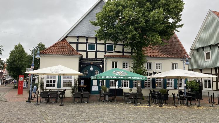 Aus dem 16. Jahrhundert stammt das Gebäude am Kirchplatz, das seit seit 1976 als „Alte Post“ bezeichnet wird.